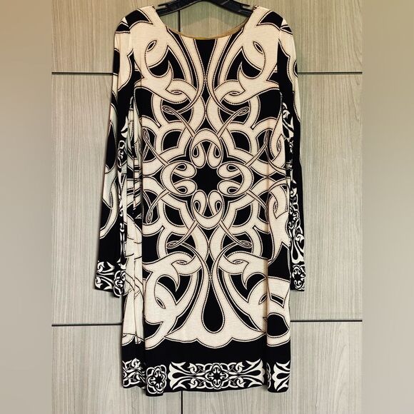 Nicole Miller Collection Dress - Picture 6 of 9